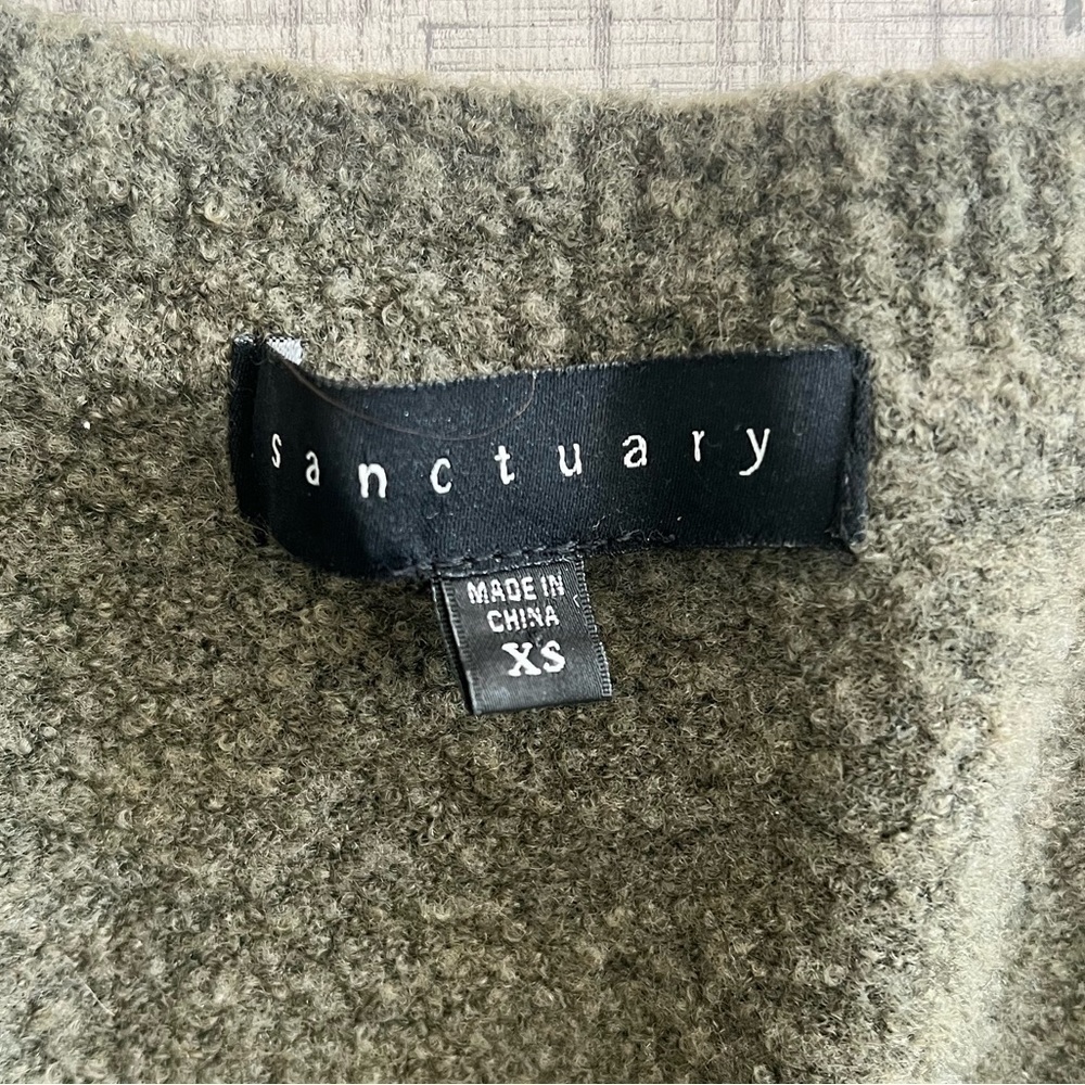 Sanctuary Green Wool V neck long Sleeve Sweater Size XS - Picture 3 of 10